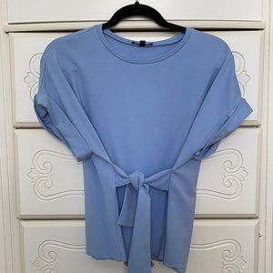 Final Drop Express Tie Front Top